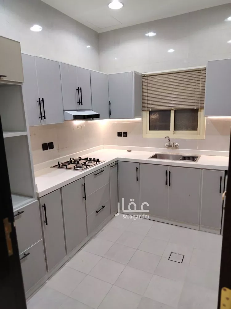 شقة للإيجار في شارع رقم 326, حي الملقا, مدينة الرياض, منطقة الرياض صورة 4