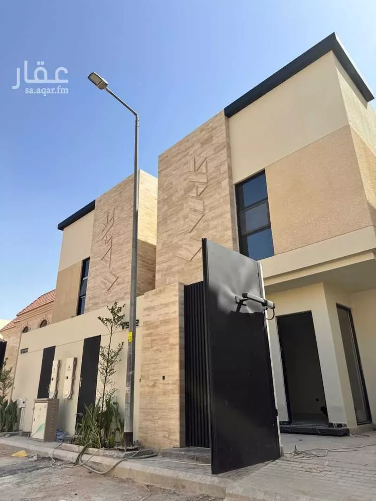 فيلا للبيع في شارع الجفيل, حي اليرموك, مدينة الرياض, منطقة الرياض صورة 2