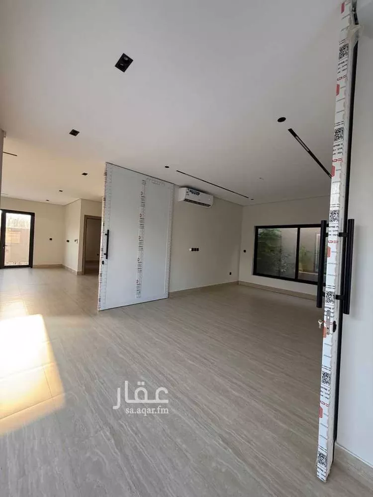فيلا للبيع في شارع علي ابن الغدير, حي الخزامى, مدينة الخبر, المنطقة الشرقية 9