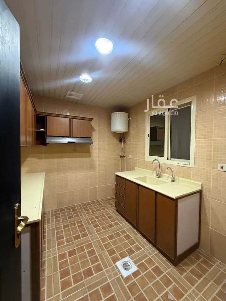 شقة للإيجار في شارع اوطاس, حي هجر, مدينة الدمام, المنطقة الشرقية صورة 5
