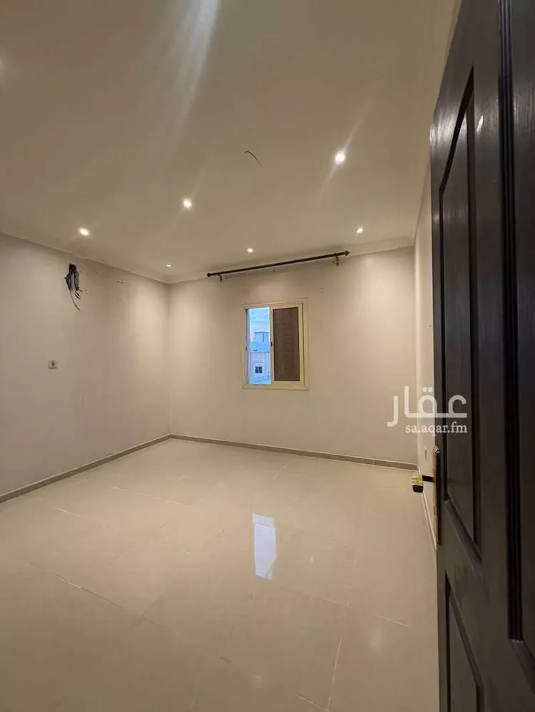 شقة للإيجار في شارع اوطاس, حي هجر, مدينة الدمام, المنطقة الشرقية صورة 3
