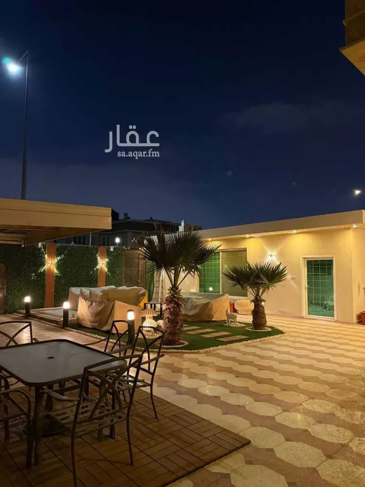 فيلا للبيع في شارع محمد بن عبدالغني ، حي اشبيلية ، الرياض ، منطقة الرياض صورة 2