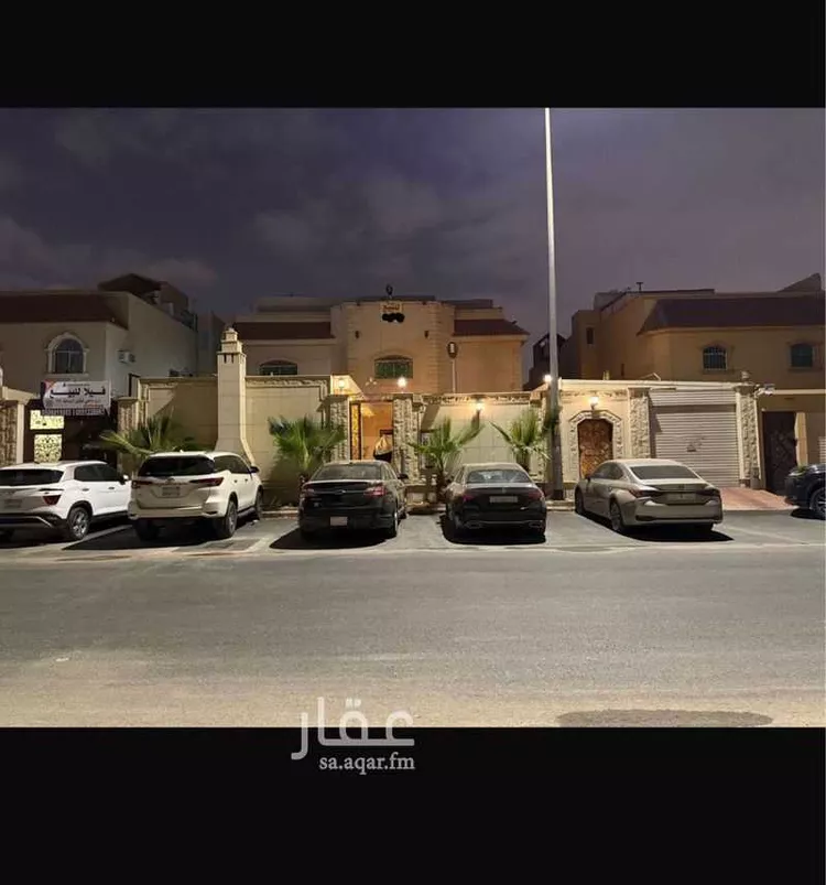 فيلا للبيع في شارع محمد بن عبدالغني ، حي اشبيلية ، الرياض ، منطقة الرياض صورة 5