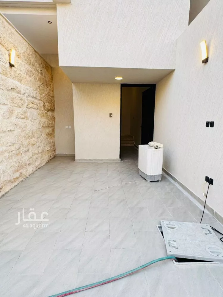 فيلا للبيع في شارع عبدالله بن إبراهيم بن سيف, حي المونسية, مدينة الرياض, منطقة الرياض صورة 4