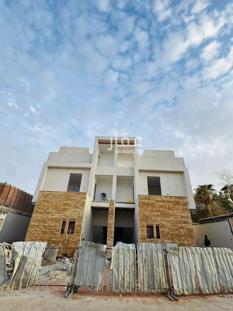 دور للبيع في شارع سكاكا, حي اليرموك, مدينة الرياض, منطقة الرياض صورة 4