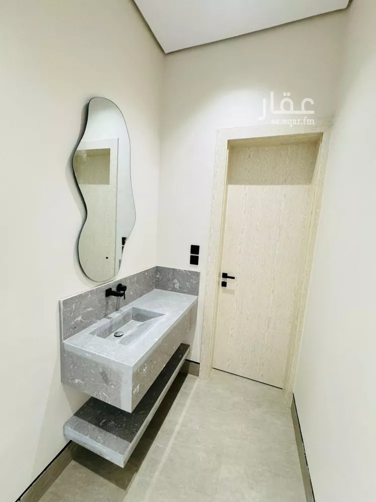 دور للبيع في شارع سعيد بن نفيل, حي الرمال, مدينة الرياض, منطقة الرياض صورة 5