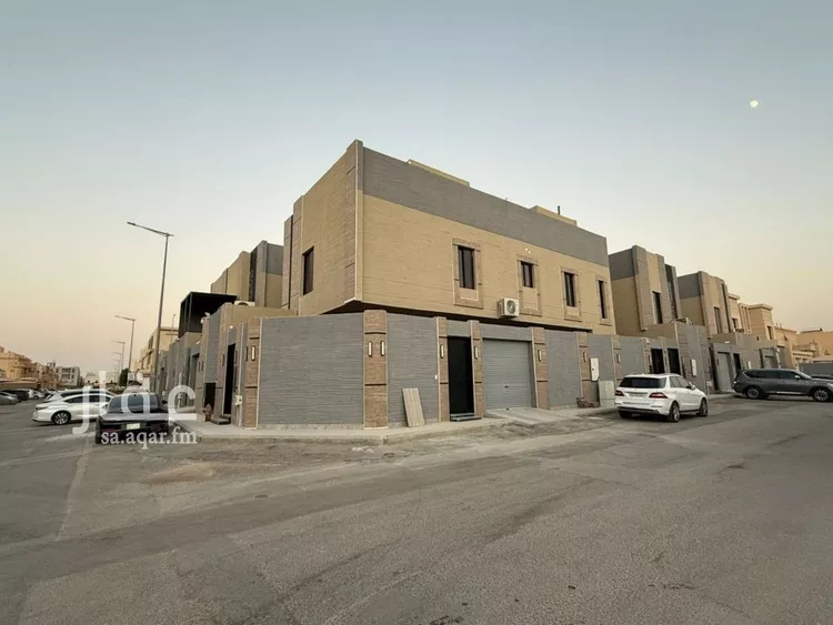 دور للبيع في شارع رقم 322, حي المونسية, مدينة الرياض, منطقة الرياض