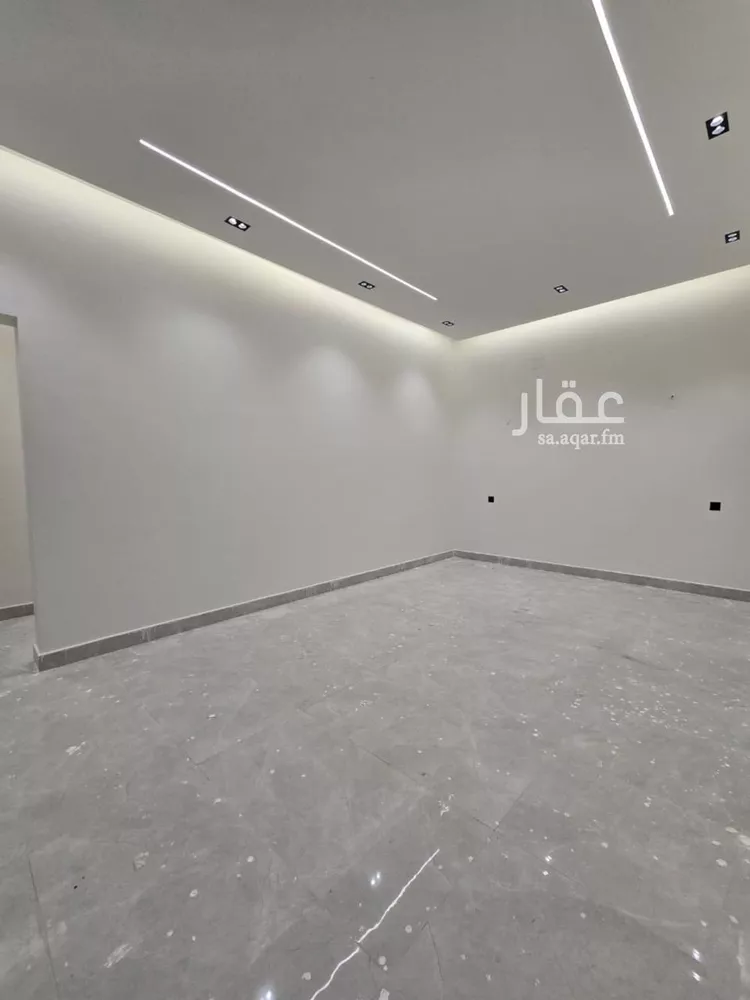 فيلا للبيع في شارع جبل المعلق, حي القادسية, مدينة الرياض, منطقة الرياض صورة 4