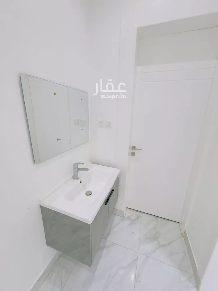 دور للبيع في شارع اجداد, حي القادسية, مدينة الرياض, منطقة الرياض صورة 2