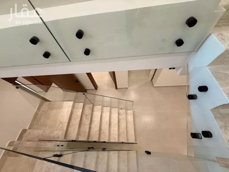 دور للبيع في شارع آل مطارفه, حي النهضة, مدينة الرياض, منطقة الرياض صورة 5