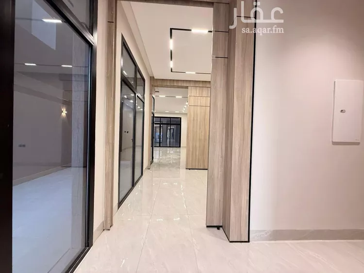 فيلا للبيع في شارع المحايدة, حي المعيزيلة, مدينة الرياض, منطقة الرياض صورة 3