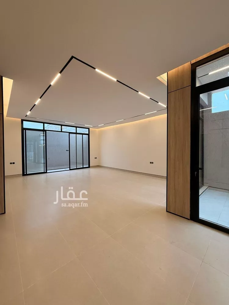 فيلا للبيع في شارع عبدالقدوس الانصاري, حي الرمال, مدينة الرياض, منطقة الرياض صورة 4