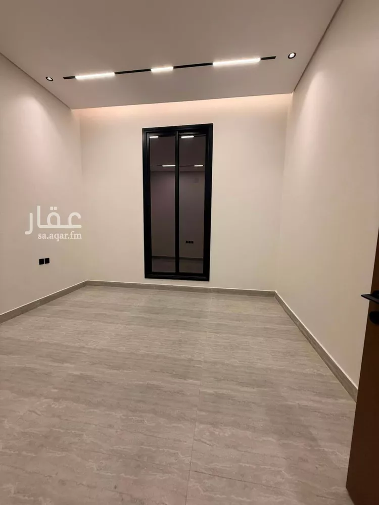 دور للبيع في شارع قابوس, حي المعيزيلة, مدينة الرياض, منطقة الرياض 13
