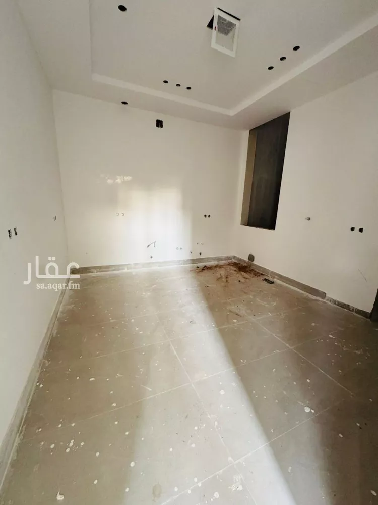 دور للبيع في شارع سكاكا, حي اليرموك, مدينة الرياض, منطقة الرياض صورة 3