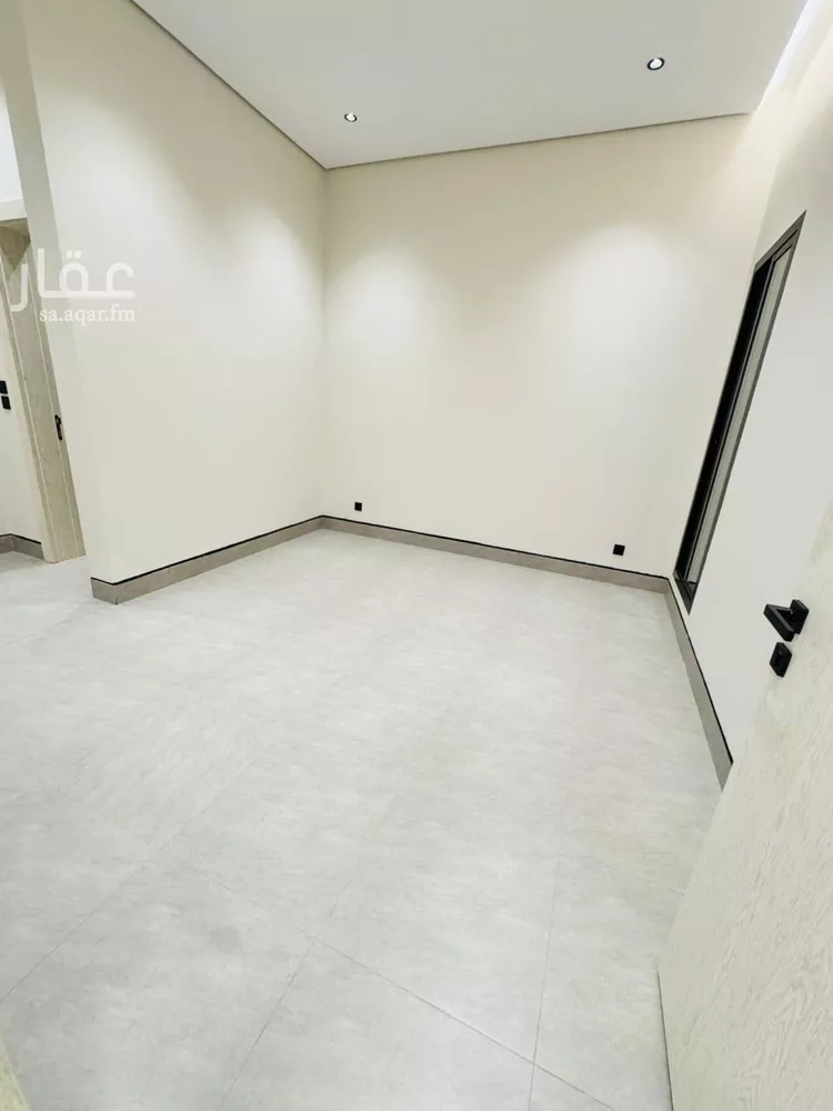 فيلا للبيع في شارع السرور, حي الرمال, مدينة الرياض, منطقة الرياض صورة 2