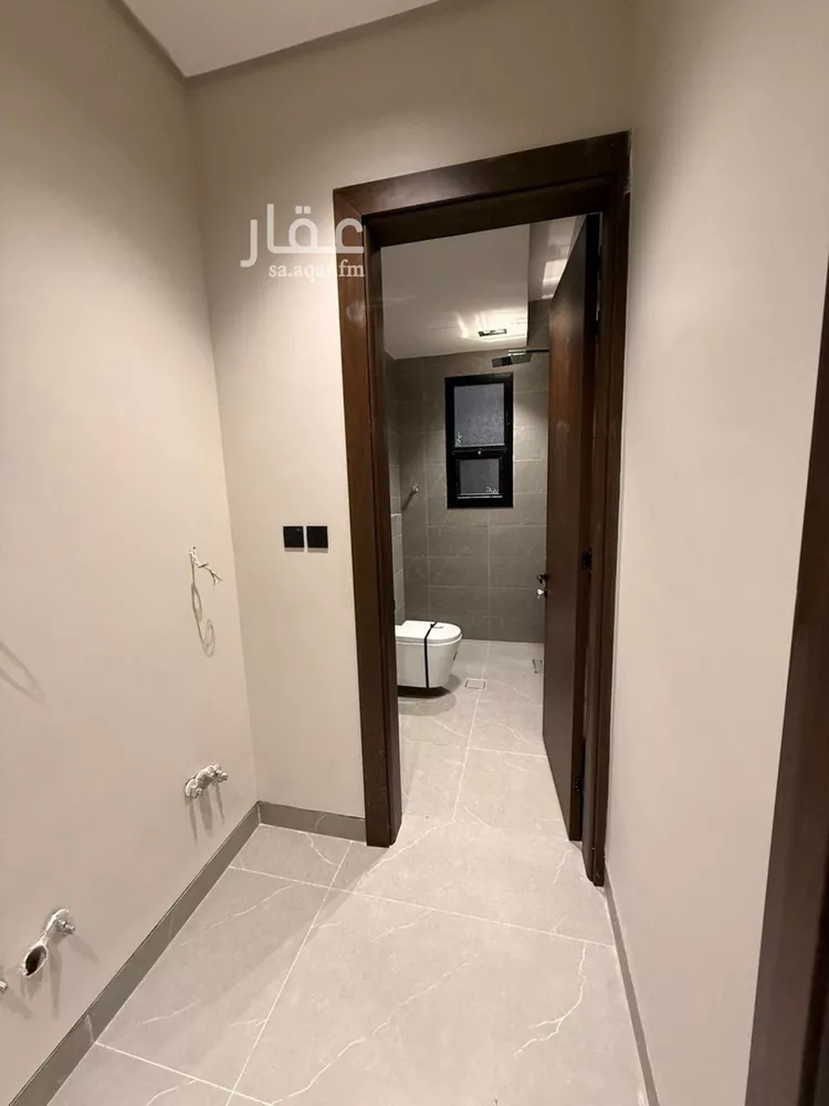 دور للبيع في شارع العميد, حي إشبيلية, مدينة الرياض, منطقة الرياض صورة 3