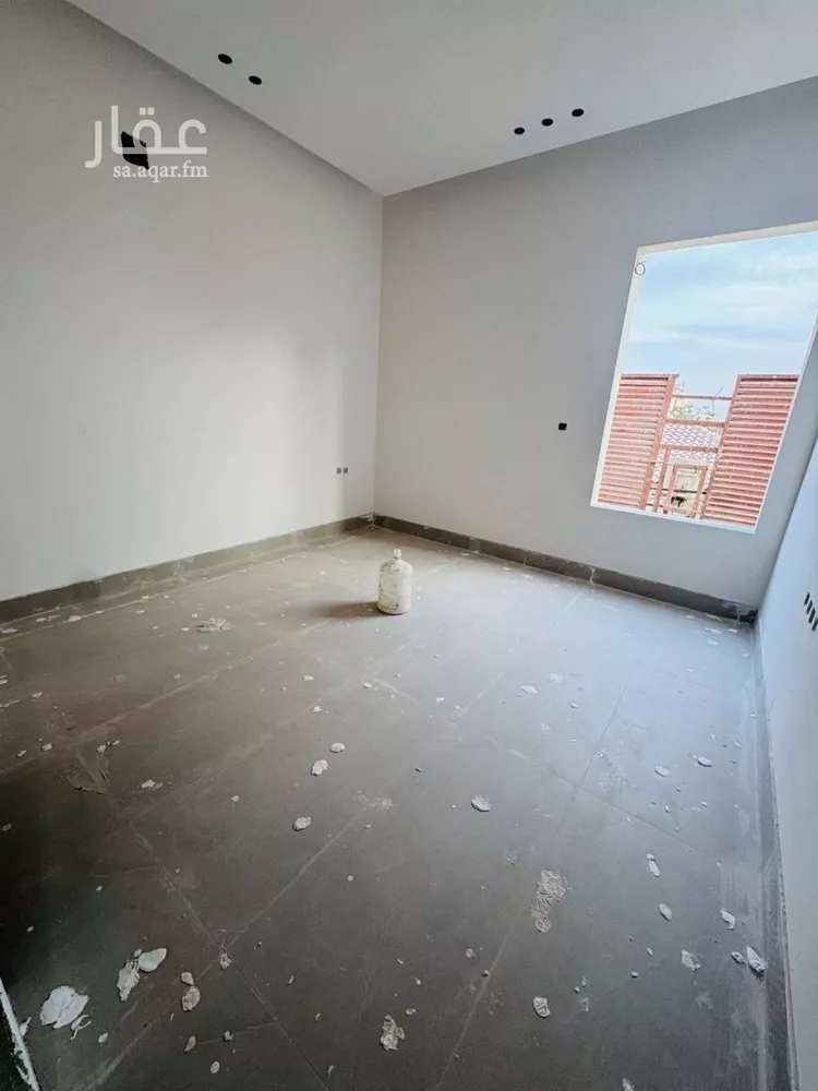 دور للبيع في شارع سكاكا, حي اليرموك, مدينة الرياض, منطقة الرياض صورة 4