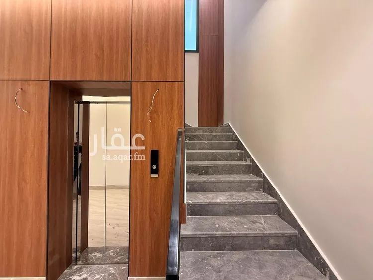 فيلا للبيع في شارع عبدالقدوس الانصاري, حي الرمال, مدينة الرياض, منطقة الرياض صورة 3