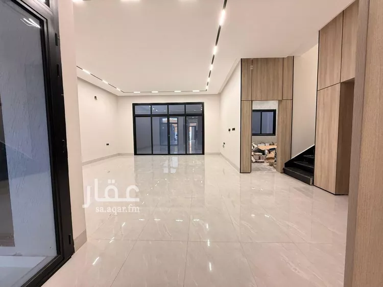 فيلا للبيع في شارع المحايدة, حي المعيزيلة, مدينة الرياض, منطقة الرياض صورة 4