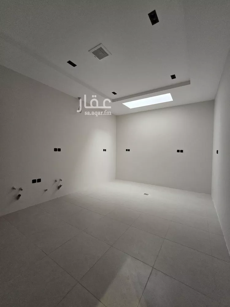 فيلا للبيع في شارع شعب الحويط, حي النهضة, مدينة الرياض, منطقة الرياض 11