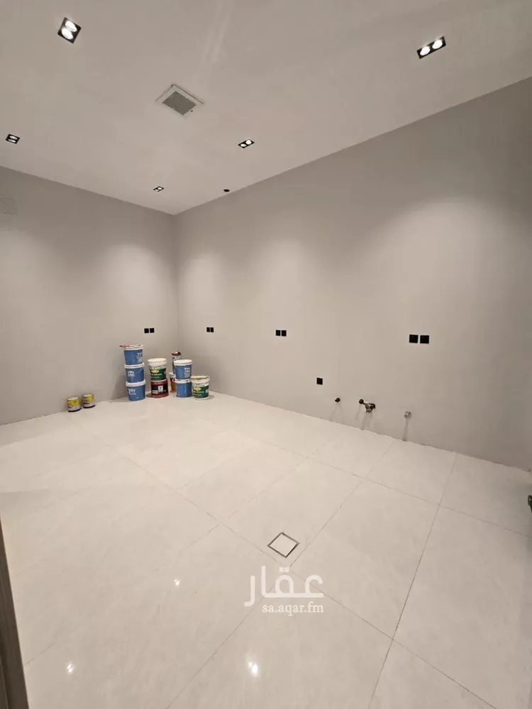 فيلا للبيع في شارع خليج تونس, حي المعيزيلة, مدينة الرياض, منطقة الرياض صورة 4