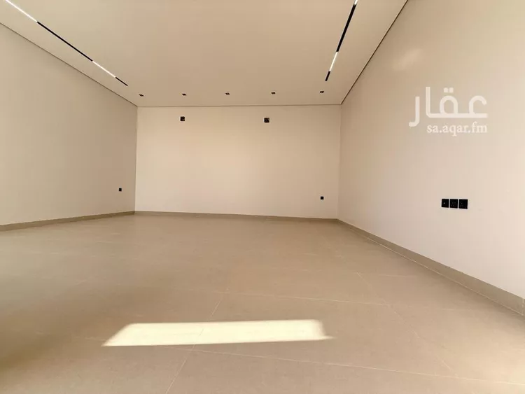 فيلا للبيع في شارع يحيي بن القاسم, حي الرمال, مدينة الرياض, منطقة الرياض صورة 2