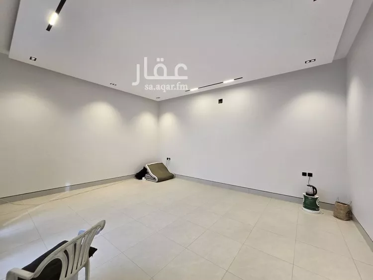 فيلا للبيع في شارع شعب الحويط, حي النهضة, مدينة الرياض, منطقة الرياض صورة 2