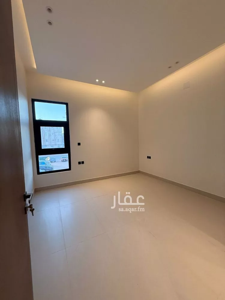 Apartment for Sale in Riyadh Al Yarmouk 8