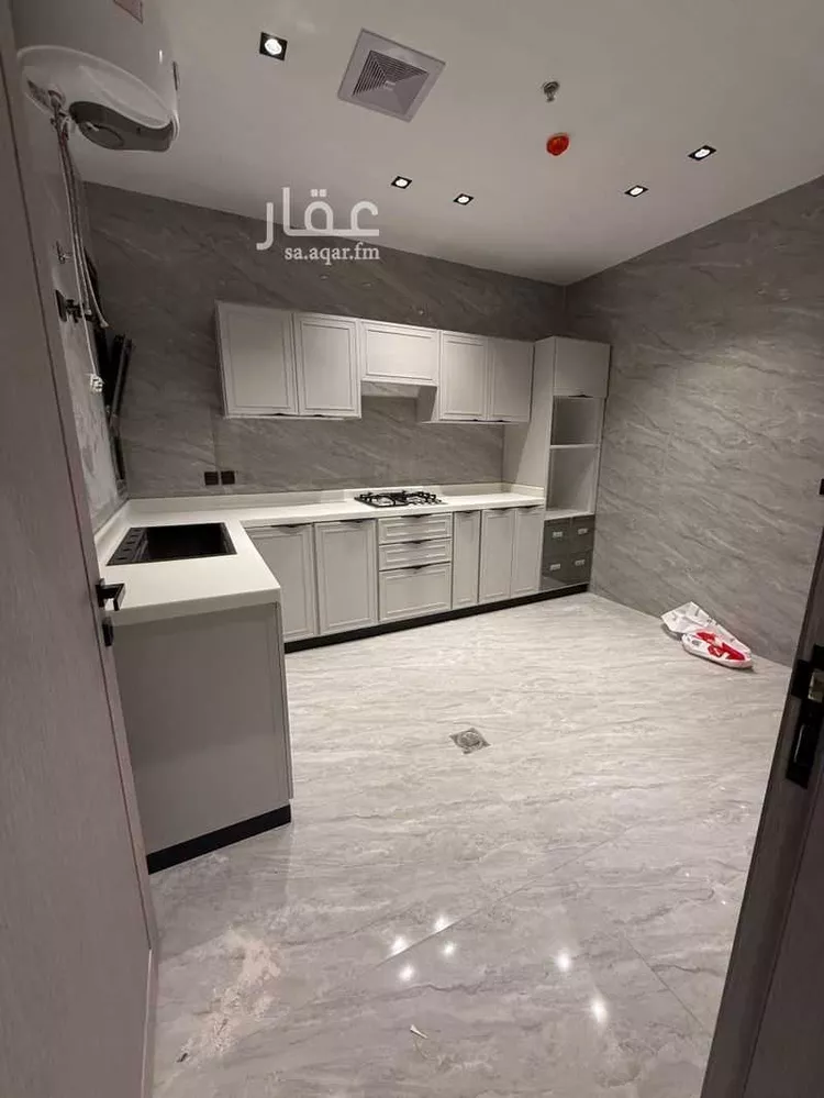 شقة للإيجار في شارع المراح, حي الحمراء, مدينة الخبر, المنطقة الشرقية