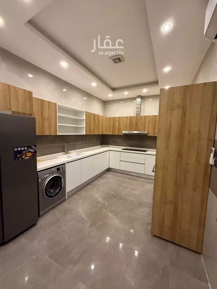 شقة للإيجار في شارع النعمان بن المنذر, حي الشراع, مدينة الخبر, المنطقة الشرقية 1 صورة
