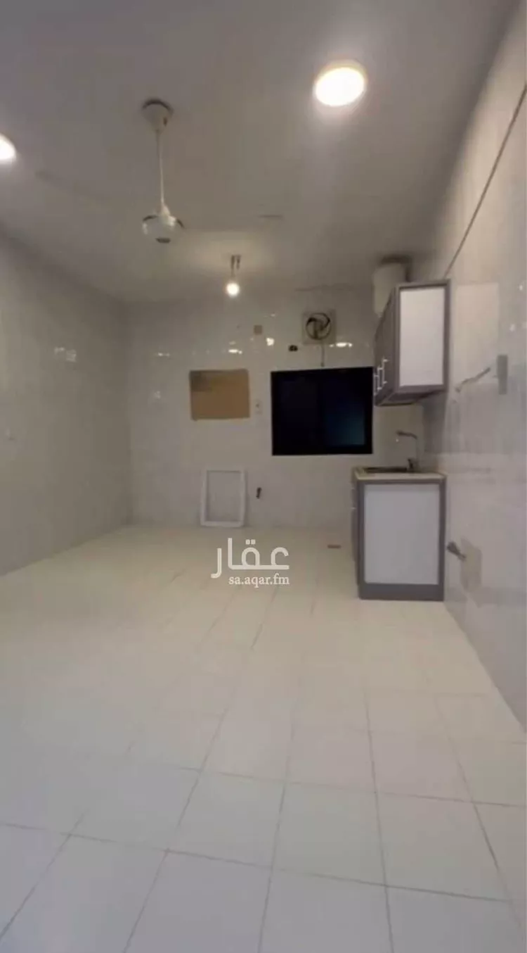 شقة للإيجار في شارع احمد ابن العلاء, حي العنابس, مدينة المدينة المنورة, منطقة المدينة المنورة 8