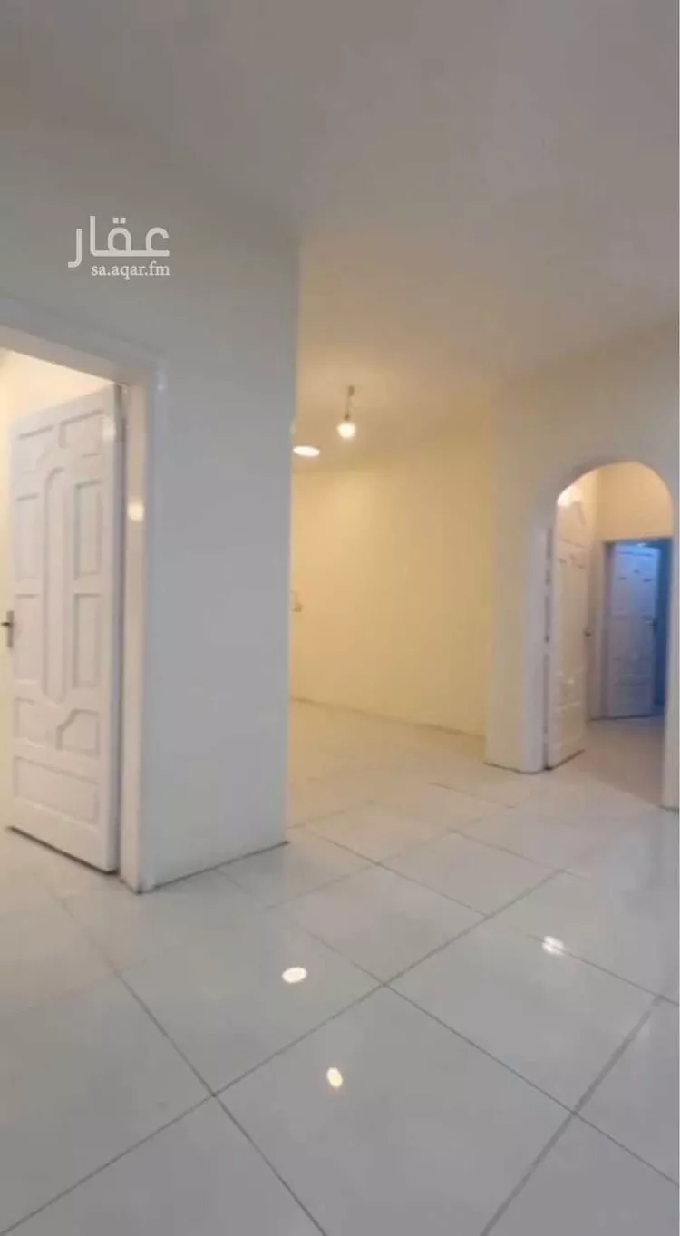 شقة للإيجار في شارع احمد ابن العلاء, حي العنابس, مدينة المدينة المنورة, منطقة المدينة المنورة 10