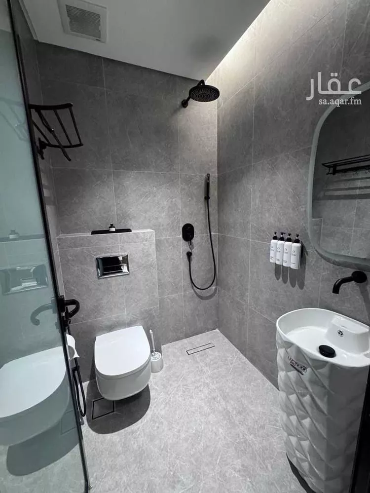 شقة للإيجار في شارع النعيرية, حي الحمراء, مدينة الخبر, المنطقة الشرقية صورة 4