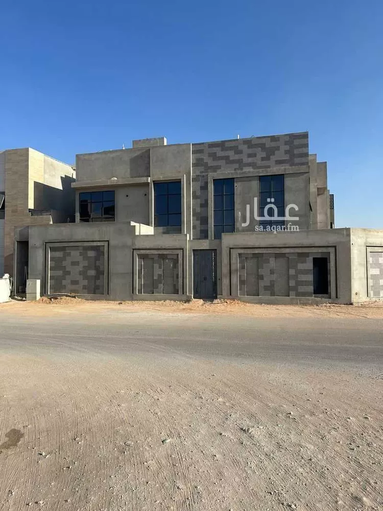 فيلا للبيع في شارع محمد حبيب الله الشنقيطي, حي القيروان, مدينة الرياض, منطقة الرياض صورة 2