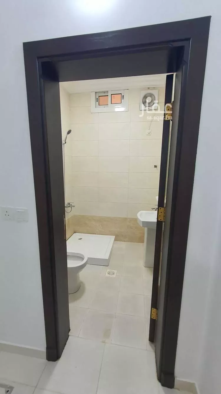 شقة للإيجار في شارع عبدالله ابن معيقل, حي الصيانة, مدينة الطائف, منطقة مكة المكرمة صورة 3