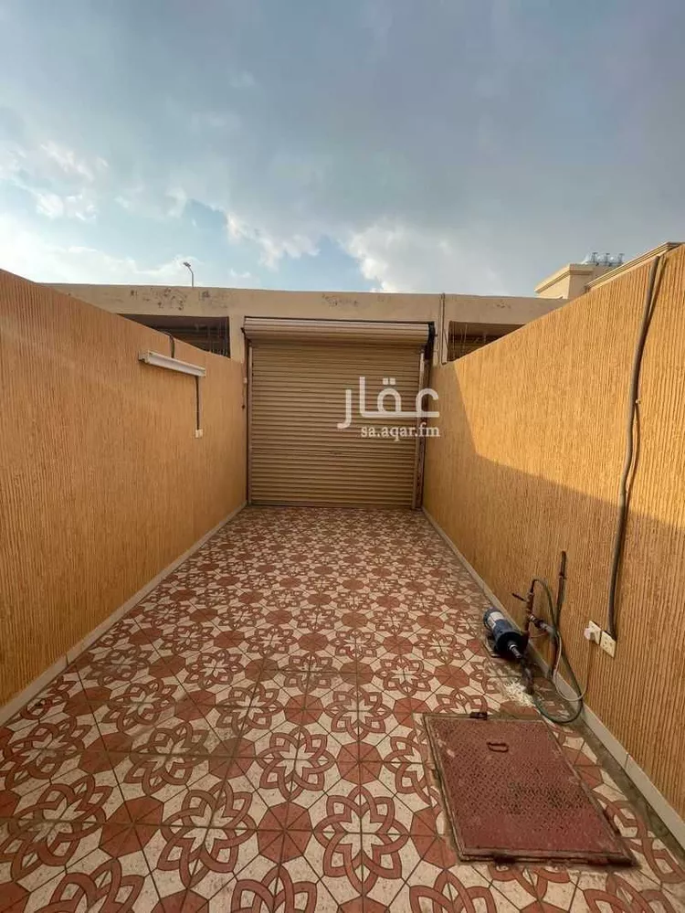 شقة للإيجار في شارع عبدالرحمن ابن ابي عوف الجرشي ، حي الموسى ، خميس مشيط ، خميس مشيط