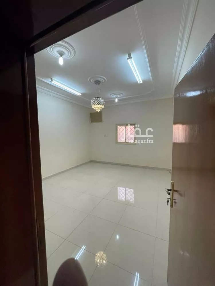 شقة للإيجار في شارع عبدالرحمن ابن ابي عوف الجرشي ، حي الموسى ، خميس مشيط ، خميس مشيط صورة 2