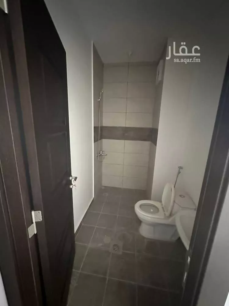 فيلا للإيجار في شارع أبي الغنائم الكتان, حي مطار الملك خالد الدولي, مدينة الرياض, منطقة الرياض صورة 3