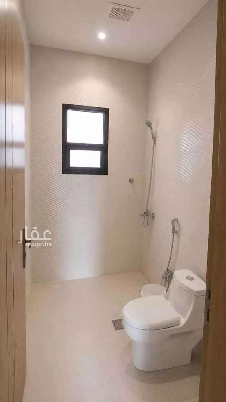 فيلا للبيع في شارع عريض, حي عريض, مدينة الرياض, منطقة الرياض 13