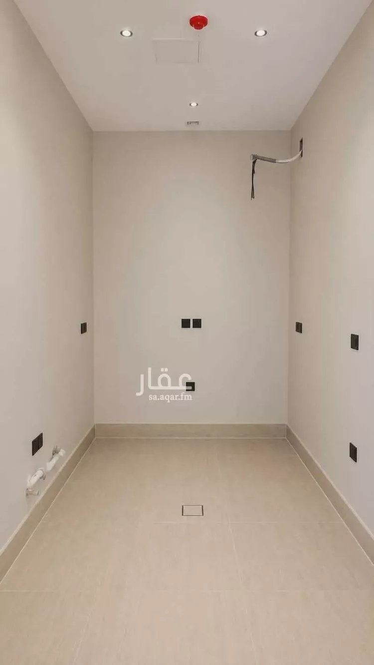 شقة للإيجار في شارع بللسمر, حي اليرموك, مدينة الرياض, منطقة الرياض صورة 2