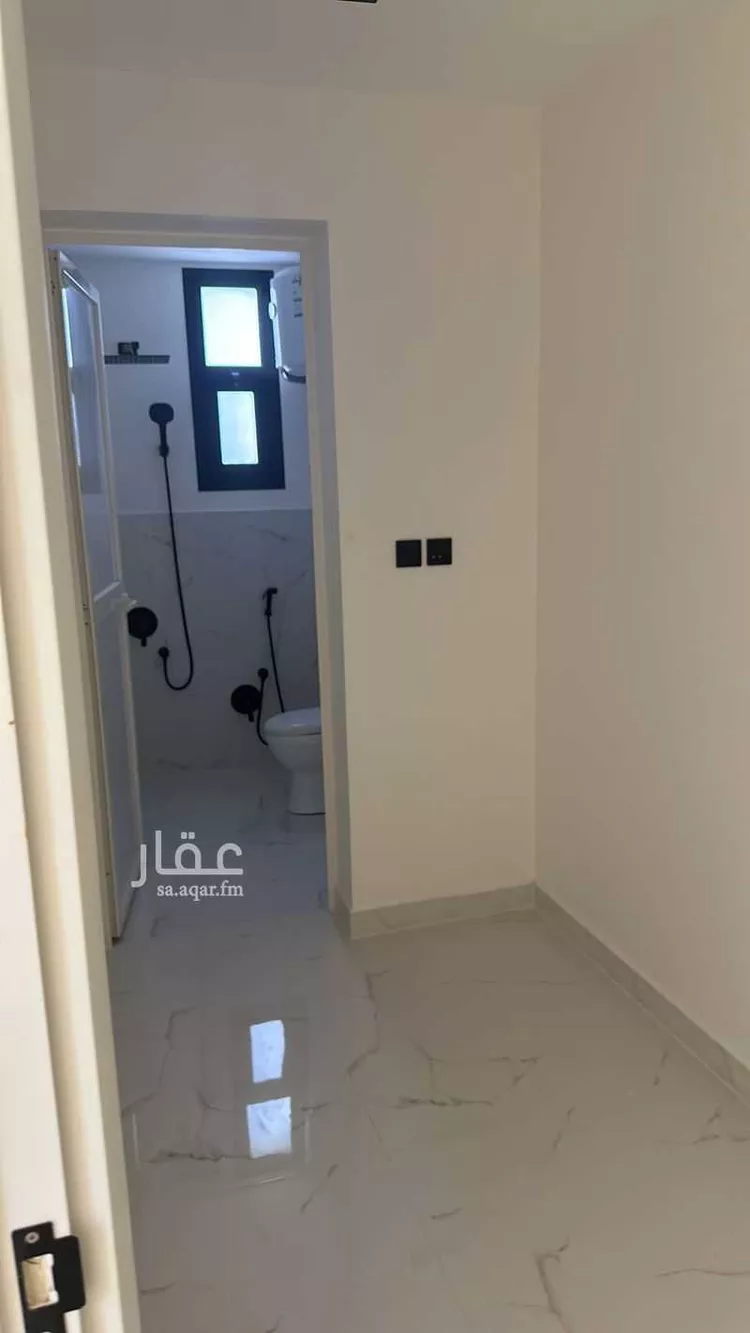 فيلا للإيجار في شارع الشرق, حي النرجس, مدينة الرياض, منطقة الرياض صورة 3