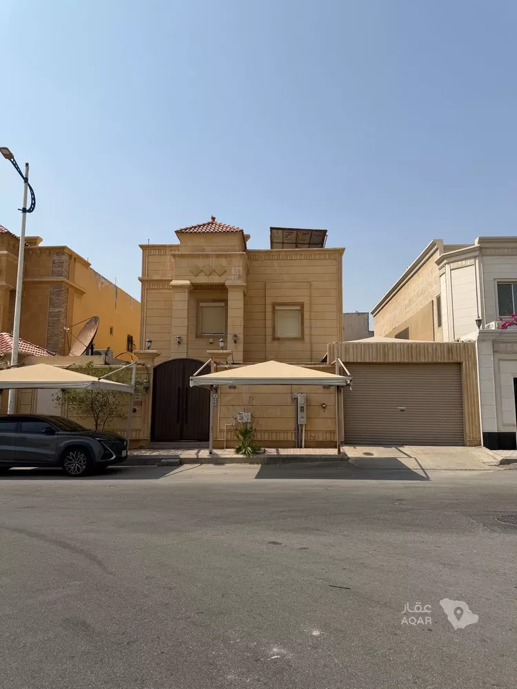 فيلا للبيع في شارع ابن جرير, حي القصور, مدينة الظهران, المنطقة الشرقية 2
