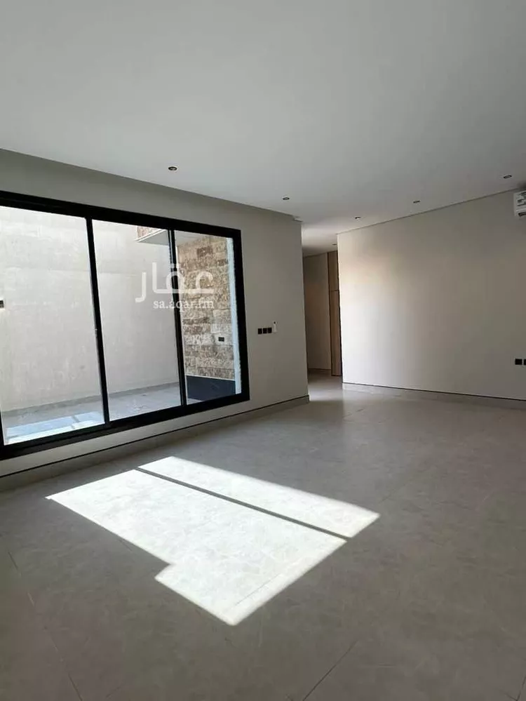 دور للبيع في شارع الدمام, حي الجنادرية, مدينة الرياض, منطقة الرياض صورة 3