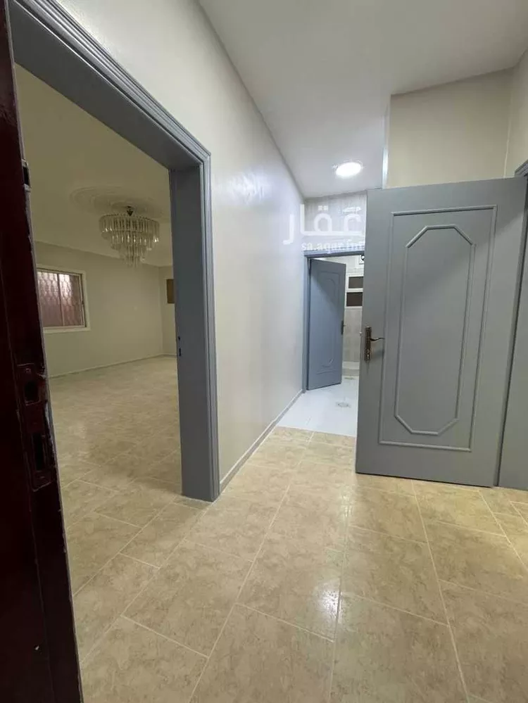 شقة للإيجار في شارع ابن حيان, حي الجلوية, مدينة الدمام, المنطقة الشرقية صورة 2