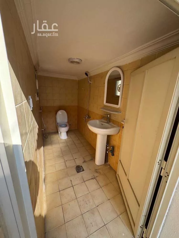 شقة للإيجار في شارع الاريج, حي الروضة, مدينة الدمام, المنطقة الشرقية صورة 4