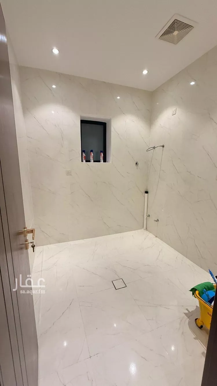 شقة للبيع في شارع شارع 19 ب, حي المطار, مدينة جازان, منطقة جازان 8