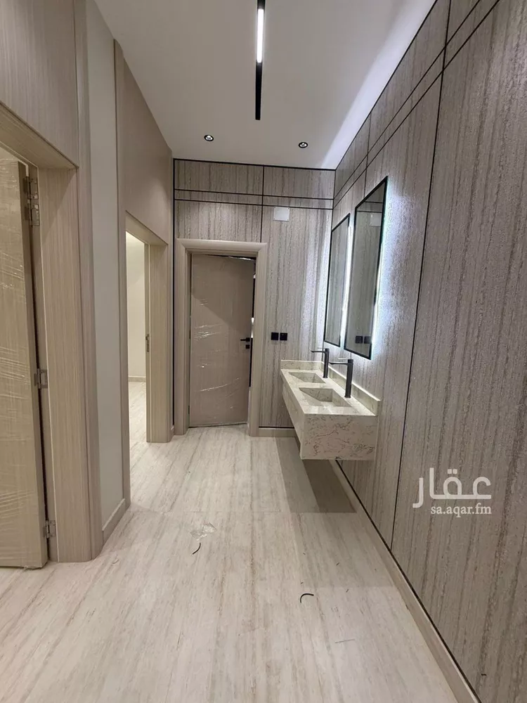 شقة للبيع في شارع شارع 43 ج, حي الشاطئ, مدينة جازان, منطقة جازان 8