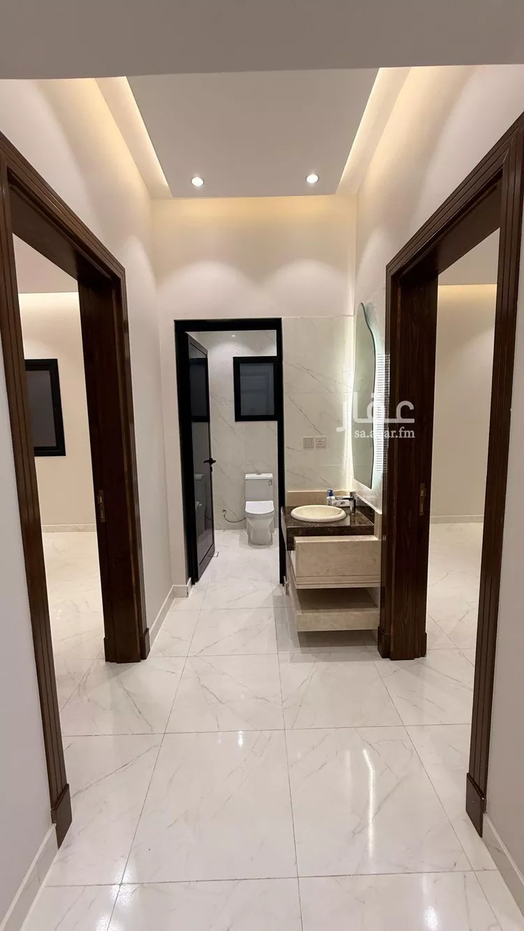 شقة للبيع في شارع شارع 19 ب, حي المطار, مدينة جازان, منطقة جازان 13