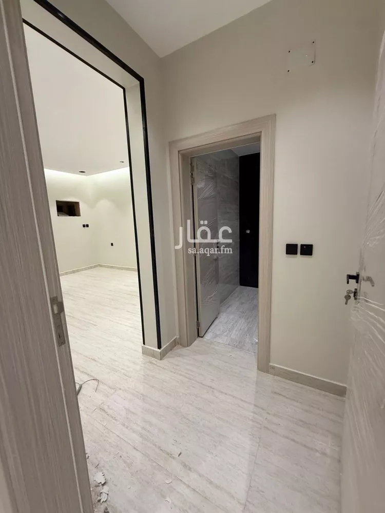 شقة للبيع في شارع شارع 43 ج, حي الشاطئ, مدينة جازان, منطقة جازان 9