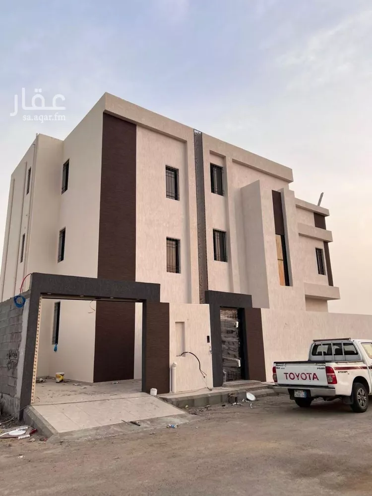 شقة للبيع في شارع المروج 23, حي المروج, مدينة صامطة, منطقة جازان صورة 2